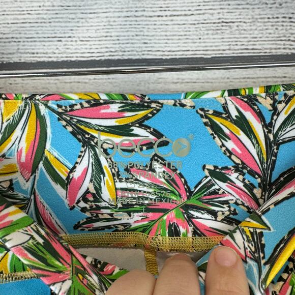 Becco Women's Active Summer Tropical Soft High Rise Crop Leggings Size Large - Picture 4 of 8